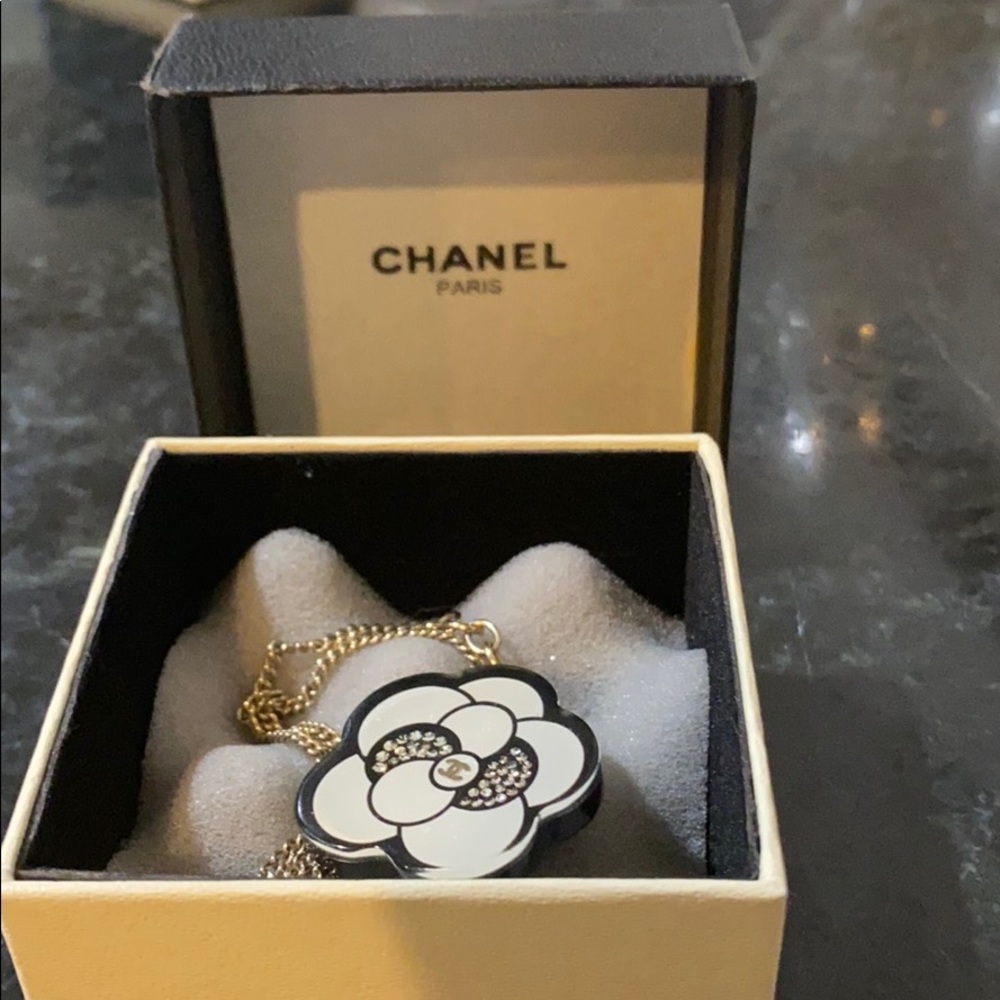 Chanel Camellia Flower reversible necklace & box